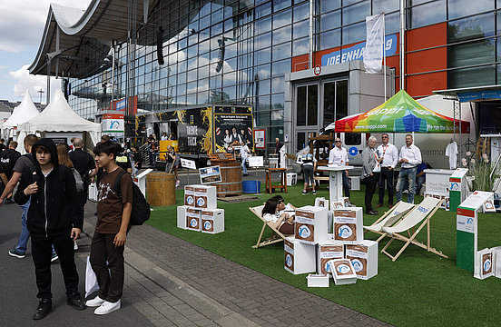 040722-108